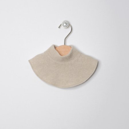 VILAURITA megztas šalikėlis, kreminis, art 1121, 2-7 mėn. 