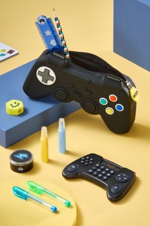 NEXT penalas su kanceliarinėmis priemonėmis, AJ0811