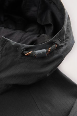 NEXT striukė, Q61570, 146 